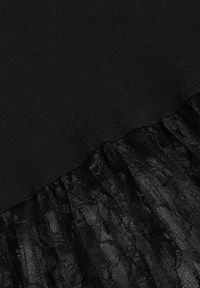 Born2be - Czarna Koktajlowa Sukienka z Wiskozą i Rozkloszowanym Koronkowym Dołem Erivissa. Kolor: czarny. Materiał: wiskoza, koronka. Typ sukienki: proste. Styl: wizytowy #8