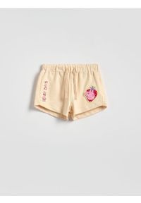 Reserved - Szorty Świnka Peppa - kremowy. Kolor: kremowy. Materiał: bawełna #1