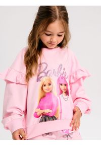 Sinsay - Bluza z ozdobnymi falbanami Barbie - różowy. Kolor: różowy