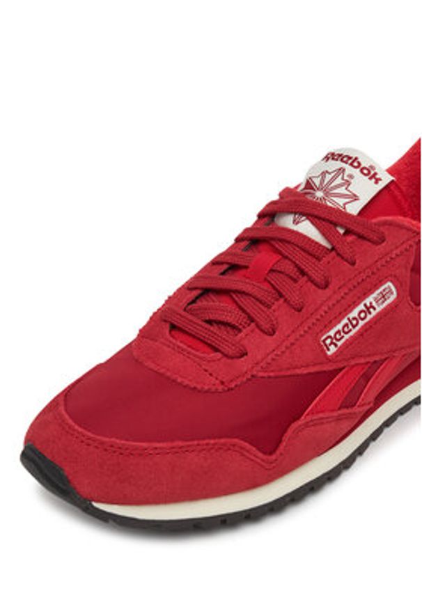 Reebok Sneakersy CLASSIC AZ 100230347 Czerwony. Kolor: czerwony. Materiał: materiał. Model: Reebok Classic