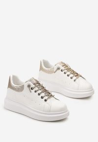 Born2be - Biało-Złote Sneakersy Elenaya. Kolor: biały. Materiał: skóra ekologiczna. Obcas: na platformie