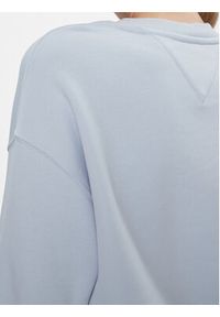 Tommy Jeans Bluza Badge DW0DW17325 Granatowy Regular Fit. Kolor: niebieski. Materiał: bawełna #5