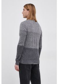 Only & Sons Sweter męski kolor szary. Okazja: na co dzień. Kolor: szary. Materiał: dzianina, poliester. Długość rękawa: długi rękaw. Długość: długie. Wzór: melanż. Styl: casual