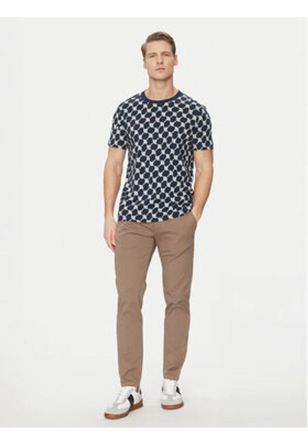 JOOP! T-Shirt 17 JJ-06Brian 10018925 30044675 Granatowy Regular Fit. Kolor: niebieski. Materiał: bawełna