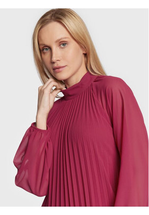 Dixie Sukienka koktajlowa A319U059 Różowy Regular Fit. Kolor: różowy. Materiał: syntetyk. Styl: wizytowy