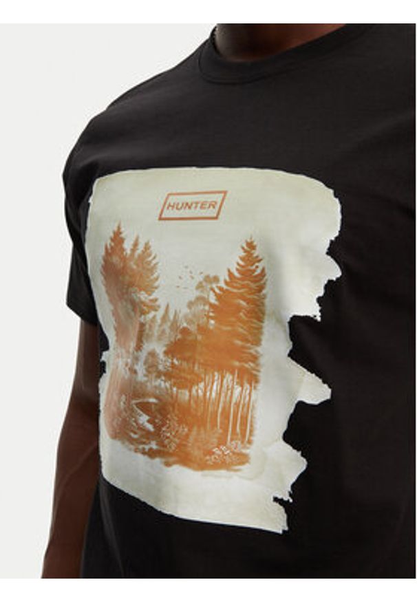 Hunter T-Shirt Duart Graphic HARM0033251 Czarny Regular Fit. Kolor: czarny. Materiał: bawełna