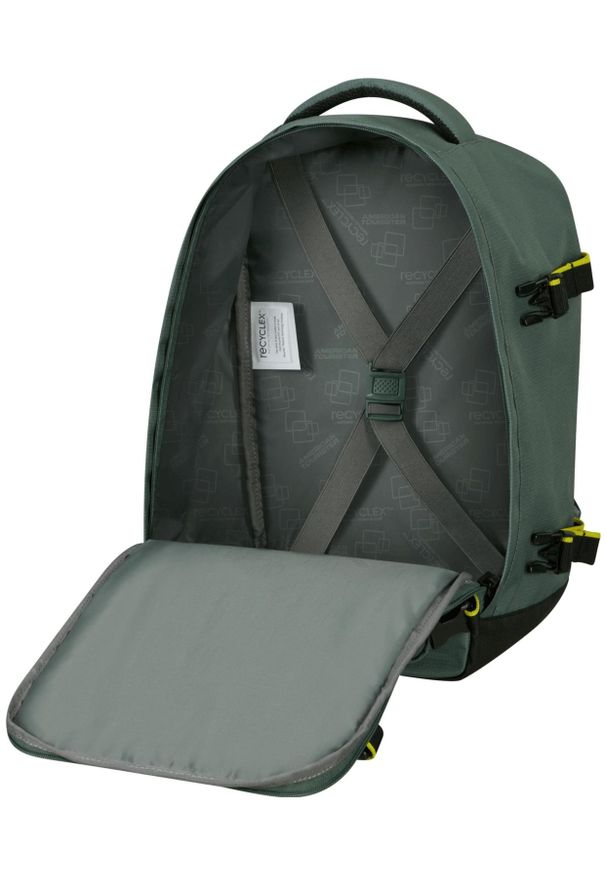 AMERICAN TOURISTER - Plecak American Tourister Take2Cabin S Ryanair ciemnozielony. Kolor: zielony. Materiał: materiał. Styl: klasyczny