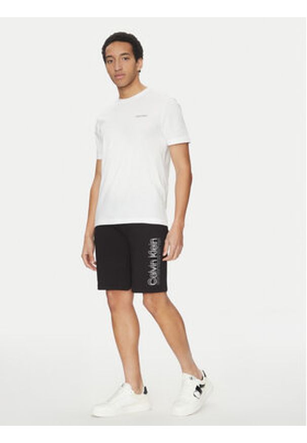 Calvin Klein Szorty sportowe Modern Twill K10K114122 Czarny Regular Fit. Kolor: czarny. Materiał: bawełna. Styl: sportowy
