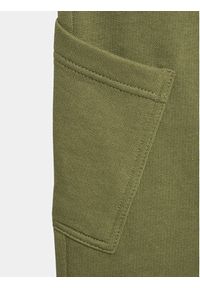 United Colors of Benetton - United Colors Of Benetton Spodnie dresowe 3J68CF01N Zielony Regular Fit. Kolor: zielony. Materiał: bawełna #3