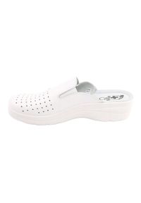 Befado obuwie damskie 157D006 białe. Kolor: biały. Materiał: skóra