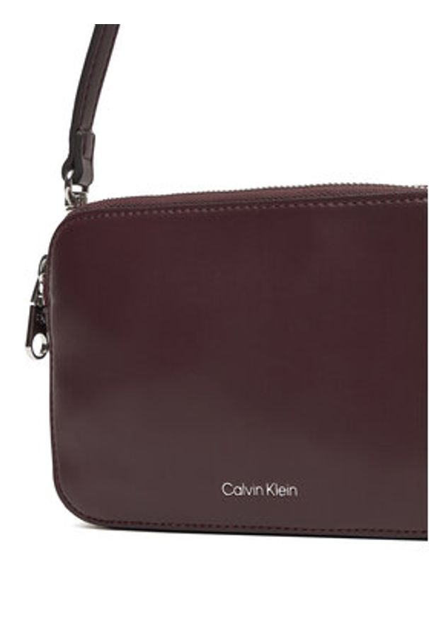 Calvin Klein Torebka LV04F3165G Bordowy. Kolor: czerwony. Materiał: skórzane