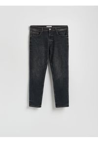 Reserved - Jeansy slim z efektem sprania - czarny. Kolor: czarny