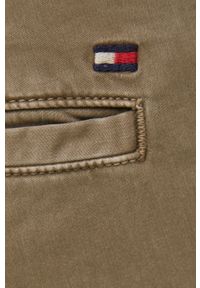 TOMMY HILFIGER - Tommy Hilfiger spodnie męskie kolor zielony dopasowane. Kolor: zielony. Materiał: bawełna #4