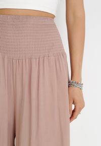 Born2be - Beżowe Bawełniane Spodnie z Bardzo Szerokimi Nogawkami Fenala. Okazja: do pracy. Stan: podwyższony. Kolor: beżowy. Materiał: bawełna. Styl: elegancki #3