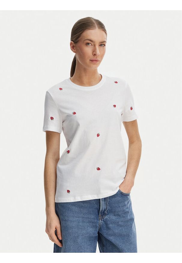 only - ONLY T-Shirt Ketty 15288473 Biały Regular Fit. Kolor: biały. Materiał: bawełna