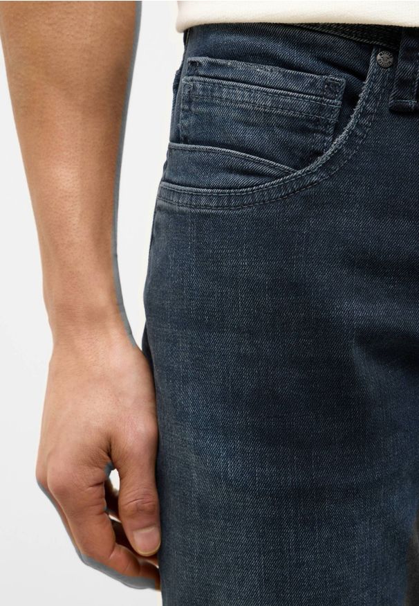 Męskie Spodnie Jeansowe Mustang Style Michigan Straight Denim Blue 1016338 5000 883