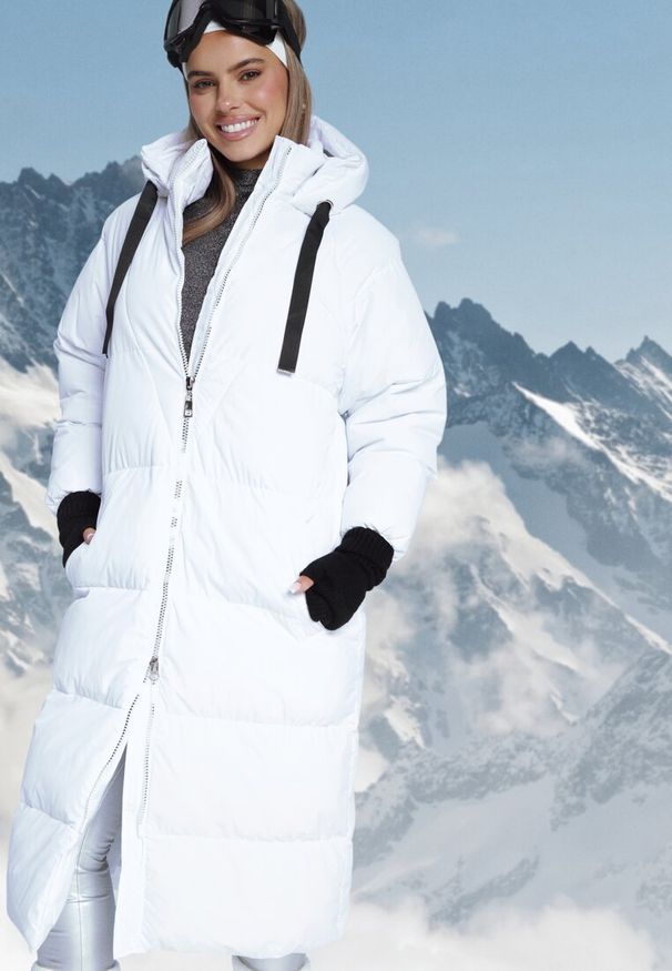 Born2be - Biała Długa Kurtka Pikowana Płaszcz na Zamek z Kapturem Lesea. Okazja: na co dzień. Typ kołnierza: kaptur. Kolor: biały. Materiał: jeans, dzianina. Długość: długie. Styl: elegancki, casual