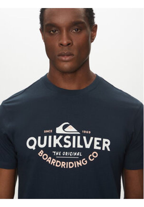 Quiksilver T-Shirt EQYZT08064 Granatowy Regular Fit. Kolor: niebieski. Materiał: bawełna