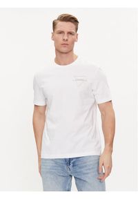 Calvin Klein T-Shirt Linear Graphic K10K112482 Biały Regular Fit. Kolor: biały. Materiał: bawełna