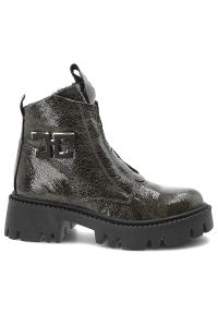 Zielone Botki Artiker Lakierowane Obuwie Damskie. Okazja: na co dzień. Kolor: zielony. Materiał: lakier. Wzór: aplikacja. Sezon: zima, jesień. Styl: casual, rockowy, elegancki #4