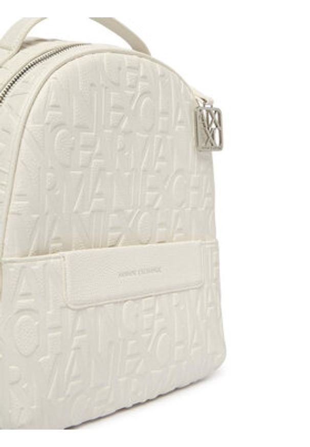 Armani Exchange Plecak XW002234 AF15774 U0011 Écru. Kolor: kremowy. Materiał: skóra
