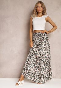 Renee - Czarno-Różowa Bawełniana Spódnica Maxi z Troczkiem i Printem w Kwiaty Yibji. Kolor: czarny. Materiał: bawełna. Wzór: kwiaty, nadruk. Styl: boho #4