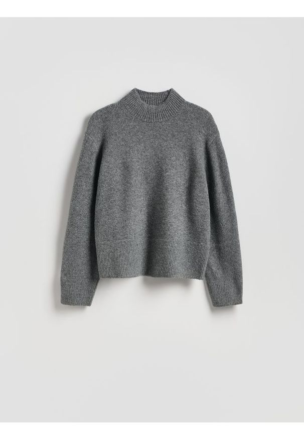 Reserved - Sweter z niskim golfem - szary. Typ kołnierza: golf. Kolor: szary. Materiał: dzianina, wełna