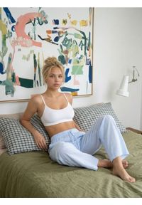 Sinsay - Spodnie od piżamy w paski - błękitny. Kolor: niebieski. Wzór: paski #1