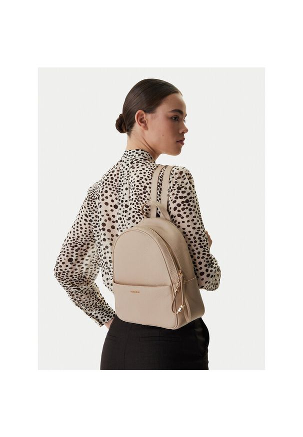 Plecak Coccinelle. Kolor: beżowy
