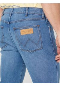 Wrangler - WRANGLER LARSTON MĘSKIE SPODNIE JEANSOWE JEANSY VITO W18SAG42E