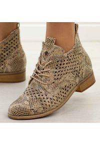 POTOCKI - Złote wąż ażurowe botki damskie Potocki 12091. Okazja: na spacer. Kolor: złoty. Szerokość cholewki: normalna. Wzór: ażurowy. Materiał: skóra. Sezon: wiosna, jesień, lato. Obcas: na obcasie. Styl: klasyczny. Wysokość obcasa: niski #1