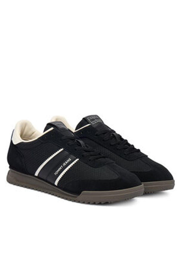 Tommy Jeans Sneakersy Tjm Retro Runner Cleated Winter EM0EM01664 Czarny. Kolor: czarny. Materiał: materiał