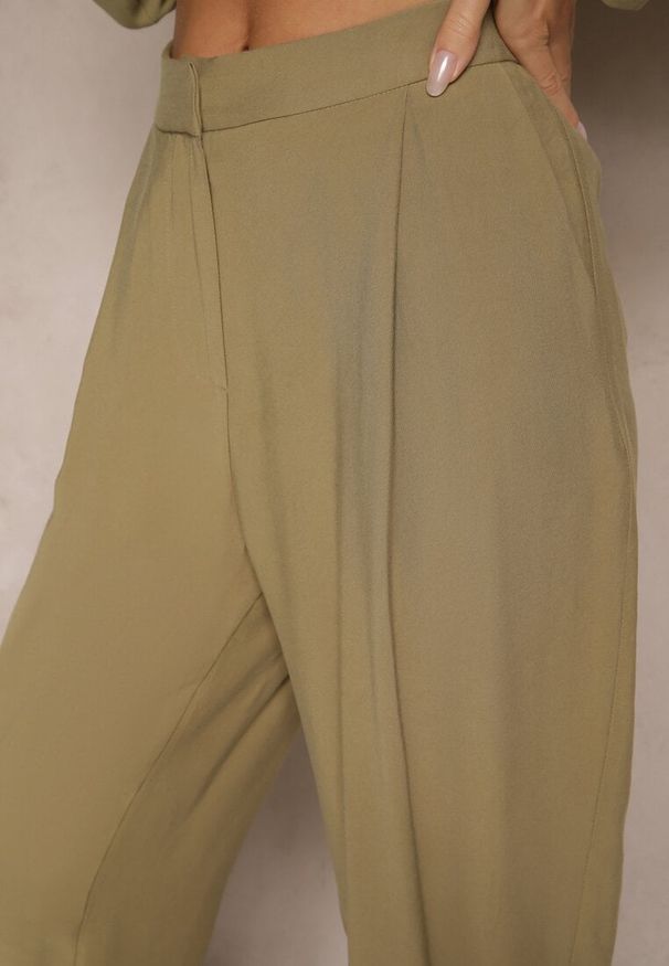 Renee - Zielone Eleganckie Modalowe Spodnie Garniturowe High Waist Mavilisse. Stan: podwyższony. Kolor: zielony. Styl: elegancki