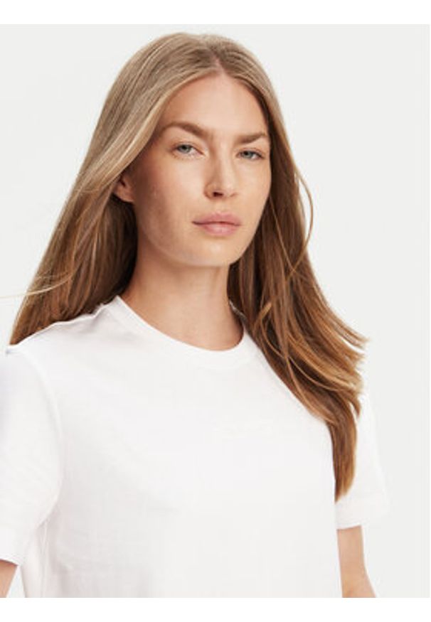 Calvin Klein T-Shirt LV044C905G Biały Regular Fit. Kolor: biały. Materiał: bawełna