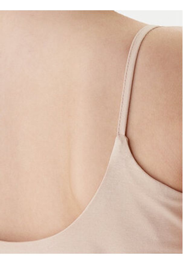 Guess Top V5GP22 J1314 Beżowy Slim Fit. Kolor: beżowy. Materiał: bawełna