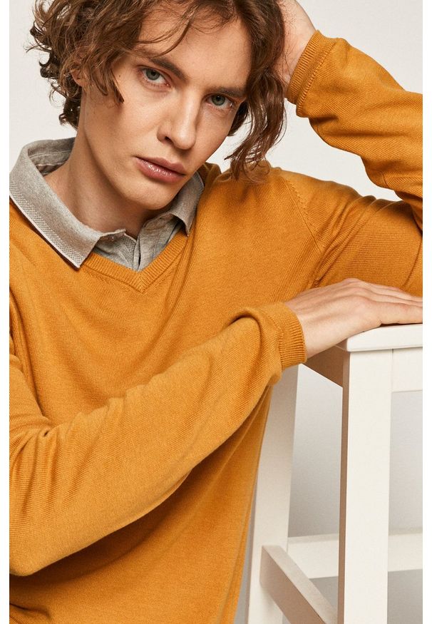 medicine - Medicine - Sweter Basic. Okazja: na co dzień. Kolor: żółty. Długość rękawa: długi rękaw. Długość: długie. Styl: casual