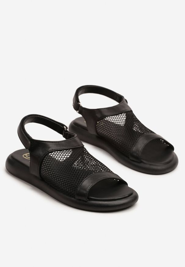 Born2be - Czarne Sandały z Siateczkową Cholewką Ranevia. Okazja: na co dzień, na spacer. Zapięcie: rzepy. Kolor: czarny. Styl: elegancki, casual