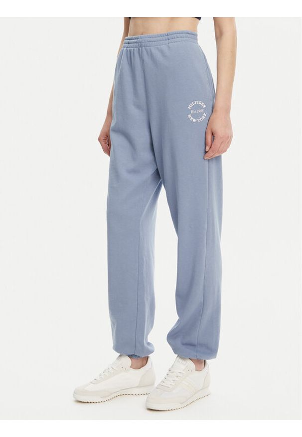 TOMMY HILFIGER - Tommy Hilfiger Spodnie dresowe UW0UW05793 Niebieski Regular Fit. Kolor: niebieski. Materiał: bawełna