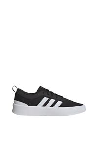 Adidas - Futurevulc Lifestyle Skateboarding Shoes. Kolor: czarny, biały, wielokolorowy. Materiał: dresówka. Styl: klasyczny. Sport: skateboard