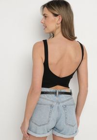 Born2be - Czarny Bawełniany Top z Ozdobnym Tyłem Aderelle. Okazja: na co dzień. Kolor: czarny. Materiał: bawełna. Wzór: aplikacja. Styl: klasyczny, elegancki, casual