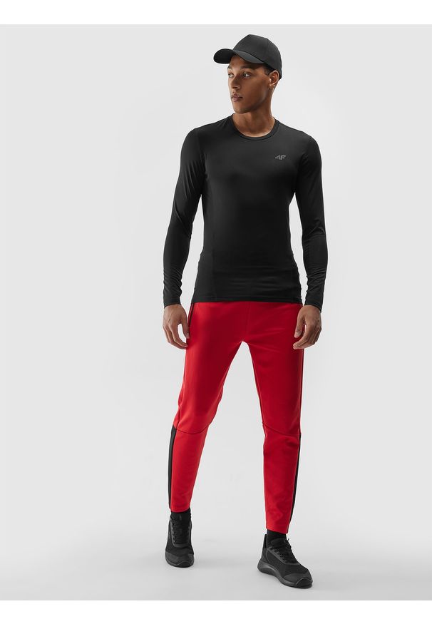 4f - 4F Longsleeve treningowy z materiału z recyklingu męski - czarny XXL. Kolor: czarny. Materiał: materiał. Długość rękawa: długi rękaw. Długość: długie. Wzór: gładki, ze splotem, jednolity. Styl: klasyczny. Sport: fitness