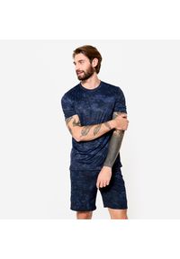 DOMYOS - Koszulka fitness męska Domyos krótki rękaw. Kolor: niebieski. Materiał: poliester, materiał. Długość rękawa: krótki rękaw. Długość: krótkie. Sport: fitness #1