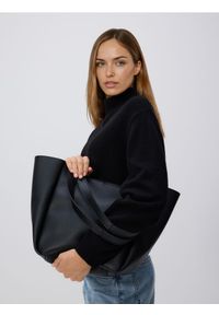 Reserved - Torebka shopper - czarny. Kolor: czarny. Materiał: skórzane