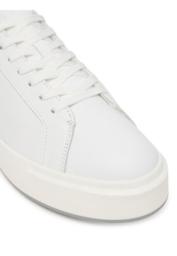 Calvin Klein Sneakersy Basket Cupsole Laceup Lth Ml YM0YM01460 Biały. Kolor: biały. Materiał: skóra