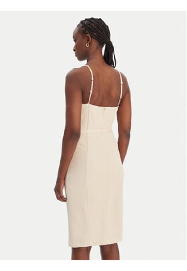 Guess Sukienka koktajlowa W6RK0G KC9O0 Beżowy Regular Fit. Kolor: beżowy. Materiał: syntetyk. Styl: wizytowy