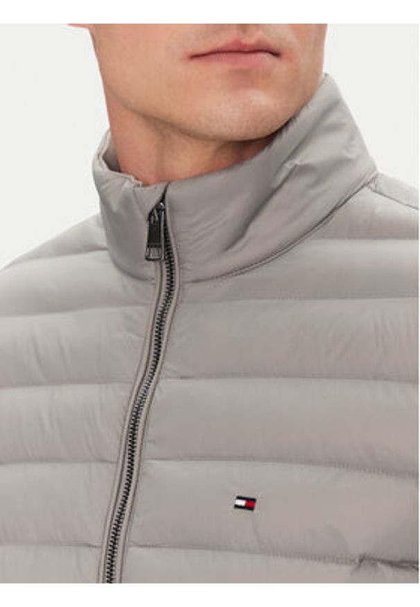 TOMMY HILFIGER - Tommy Hilfiger Kurtka przejściowa MW0MW37461 Szary Regular Fit. Kolor: szary. Materiał: syntetyk, bawełna