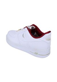 Buty Sportowe Damskie Nike Air Force 1 '07. Okazja: na co dzień. Kolor: biały. Model: Nike Air Force. Sport: turystyka piesza