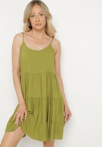Born2be - Zielona Rozkloszowana Sukienka z Bawełny na Ramiączkach z Falbanami Lilivane. Okazja: na spacer, na co dzień. Kolor: zielony. Materiał: bawełna. Długość rękawa: na ramiączkach. Sezon: wiosna, lato. Typ sukienki: proste. Styl: casual #5