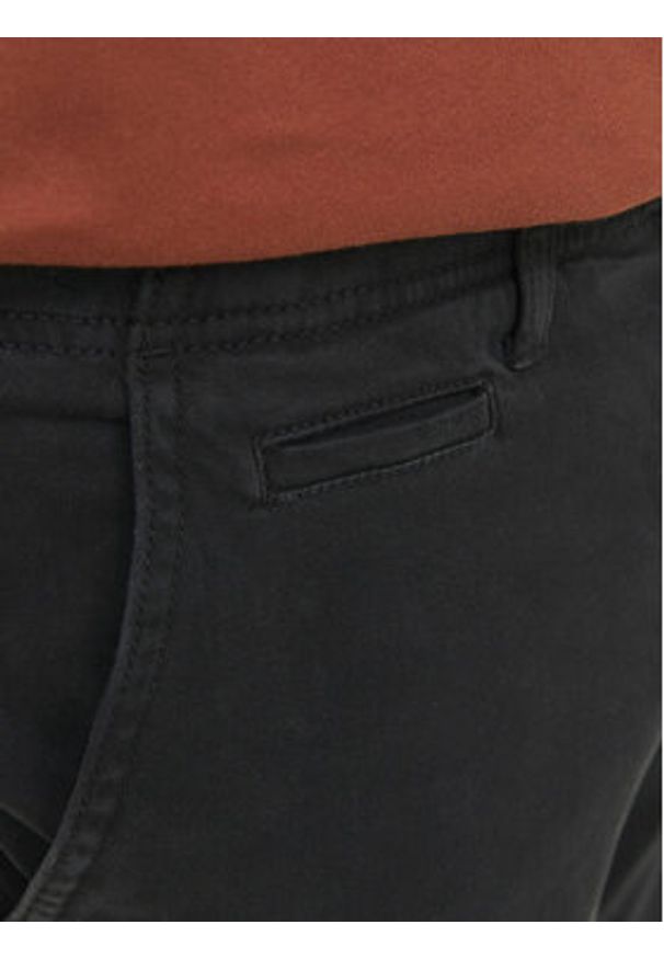 Jack & Jones Chinosy Harlow 12242188 Czarny Tapered Fit. Kolor: czarny. Materiał: bawełna