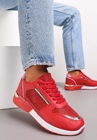 Renee - Czerwone Płaskie Sneakersy Sznurowane z Brokatowymi Wstawkami Raflia. Kolor: czerwony. Szerokość cholewki: normalna